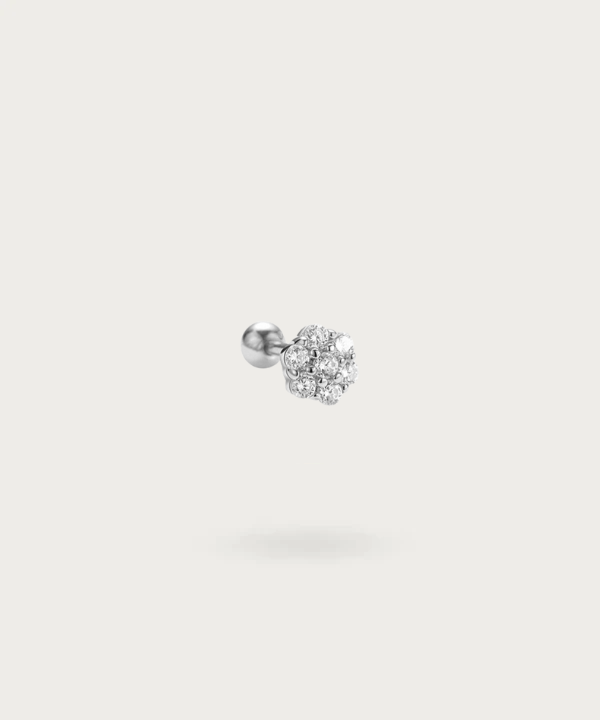 Piercing elegante para cualquier ocasión