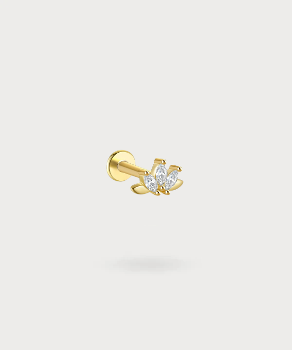 Piercing Anti-Hélix Belkis con zircones de corte marquesa en oro chapado