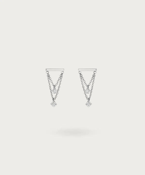 Pendientes largos asimétricos con circonitas y cadenas en plata esterlina