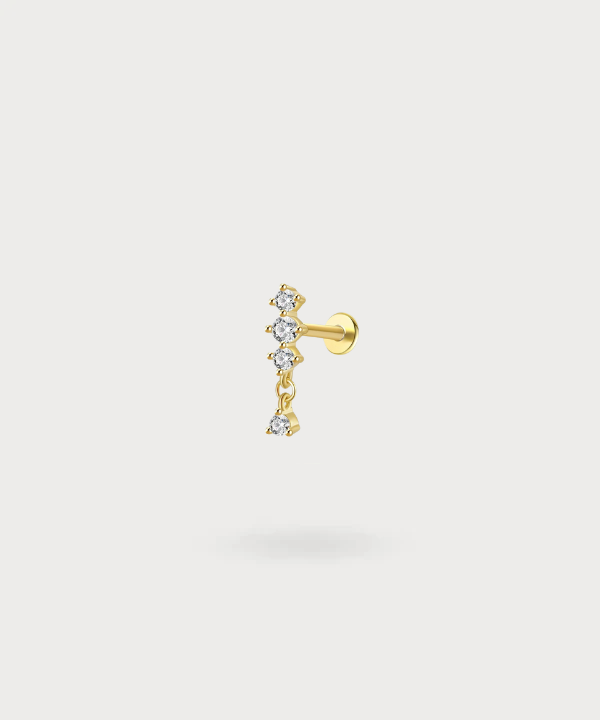 Piercing Conch Telma con circonitas marquesa brillantes en oro chapado
