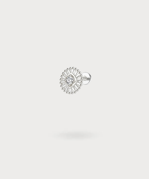 Brillo sutil del piercing tragus Sabrina en oro o plata
