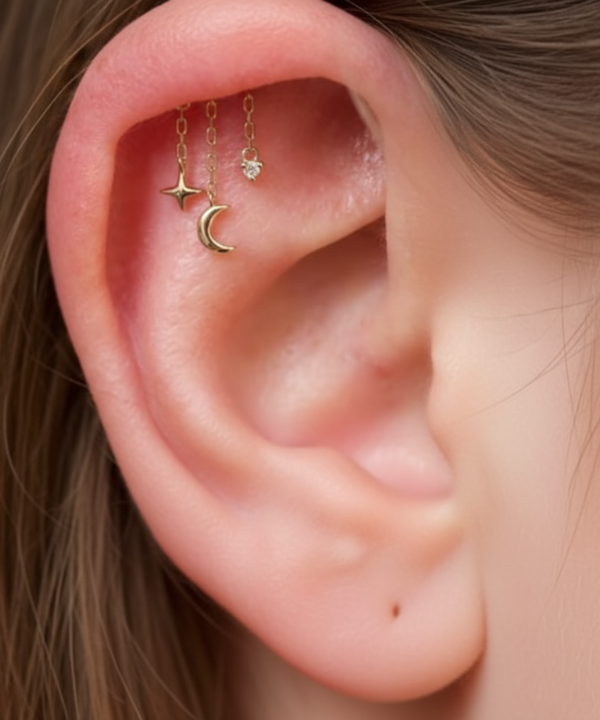 Piercing Selene de plata de ley 925 chapado en oro, para llevar en el hélix de la oreja de mujer.