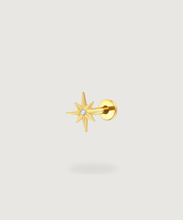 Piercing para oreja Sol en titanio dorado