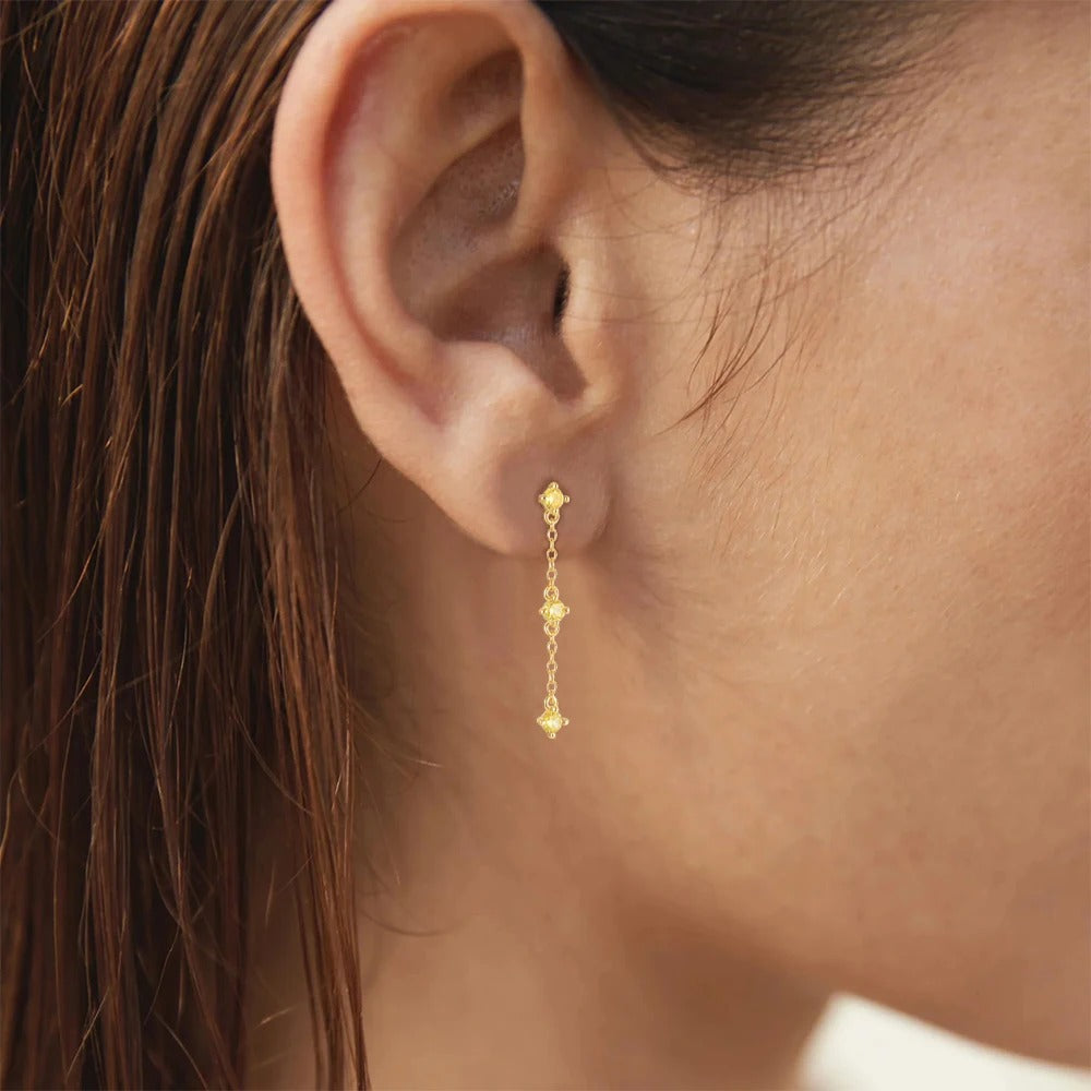 Mariel, pendientes que bailan al ritmo de la luz y el color