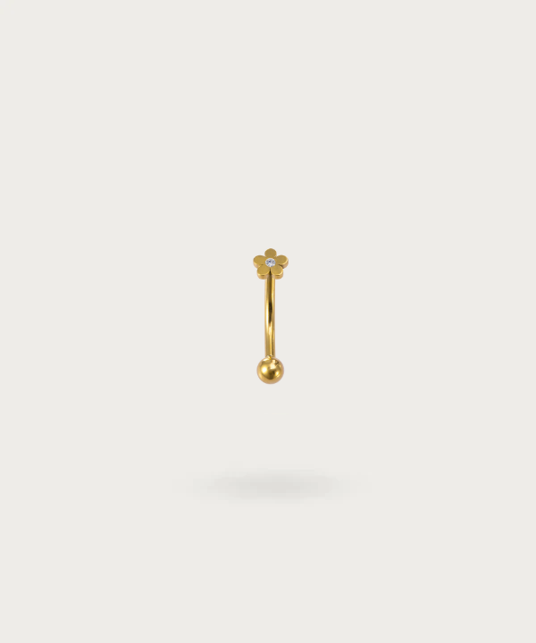 piercing rook en forma de flor