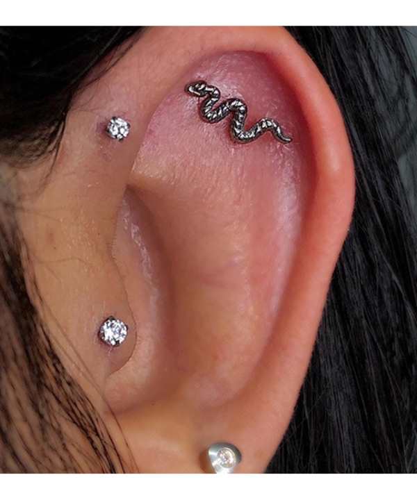 pendiente de serpiente dorado mujer tragus