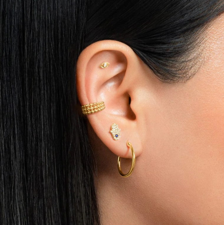 piercing oriental mujer