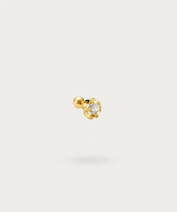 piercing oreja en forma de una rosa en oro